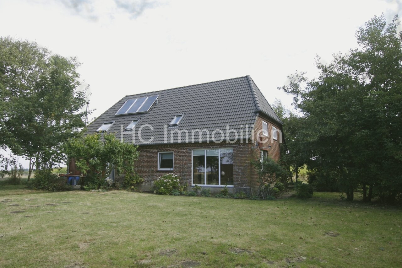 Bokholt-Hanredder:  Gemütliches Einfamilienhaus  am  Deich    Bokholt-Hanredder:  Gemütliches Einfamilienhaus  am  Deich