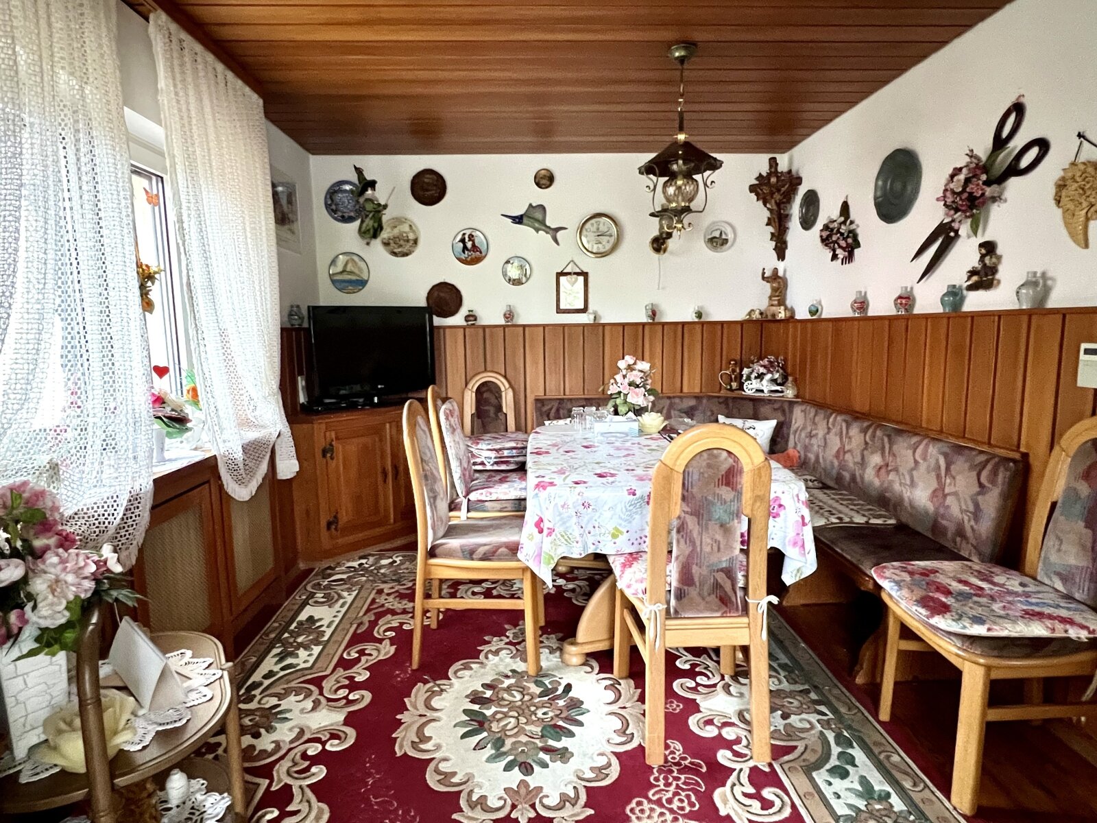  Sehr gepflegtes Einfamilienhaus in zentraler Lage