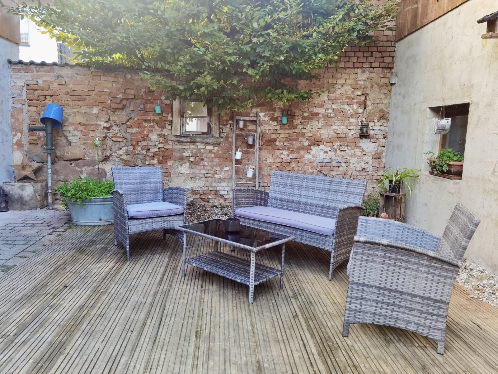 Fachwerk- *Bauernhaus auf 995m²  Grundstück mit  großer* Scheune 