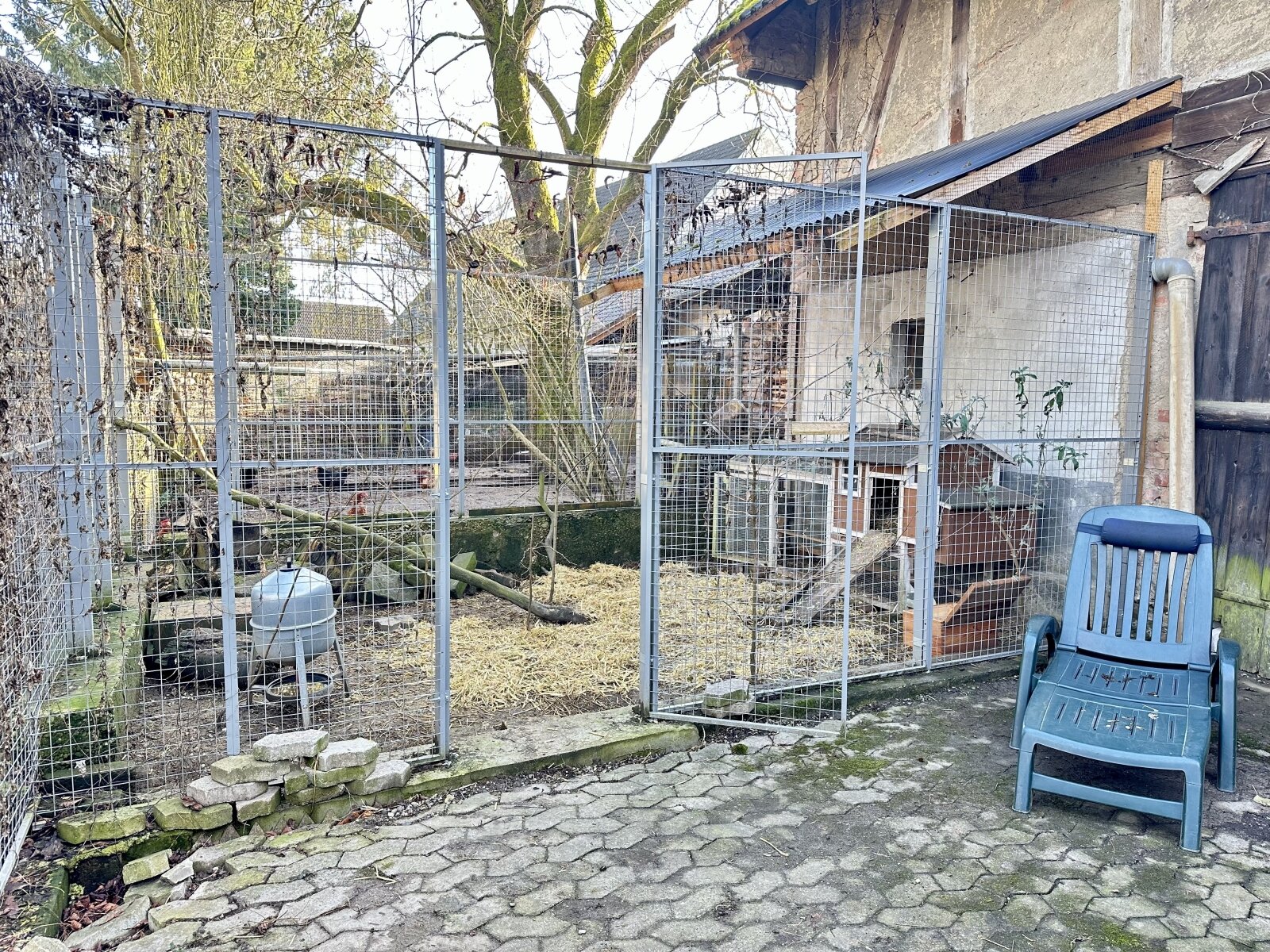 Fachwerk- *Bauernhaus auf 995m²  Grundstück mit  großer* Scheune 