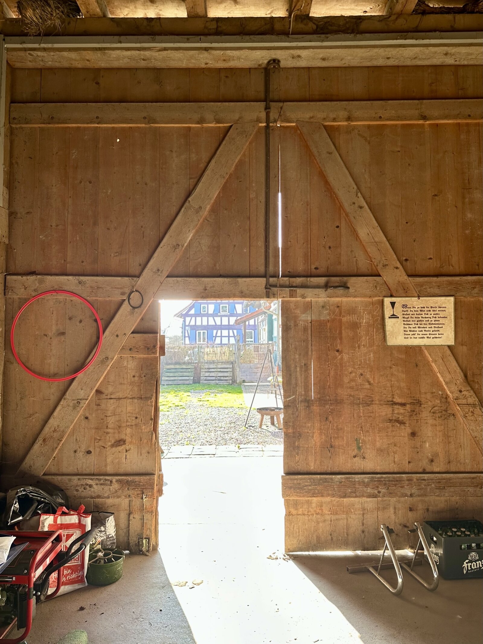 Fachwerk- *Bauernhaus auf 995m²  Grundstück mit  großer* Scheune 