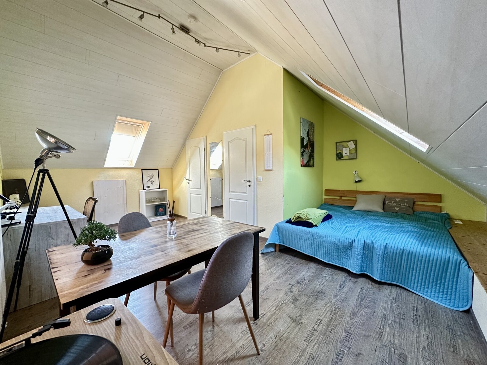 Fachwerk- *Bauernhaus auf 995m²  Grundstück mit  großer* Scheune 