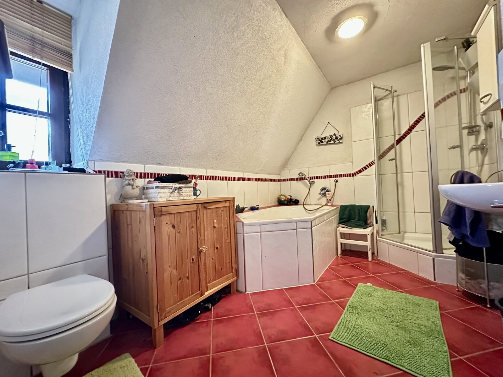 Fachwerk- *Bauernhaus auf 995m²  Grundstück mit  großer* Scheune 